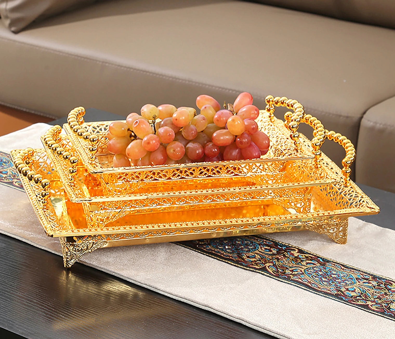 Metal Golden Fruit Tray – Elegant Serving & Display Plate