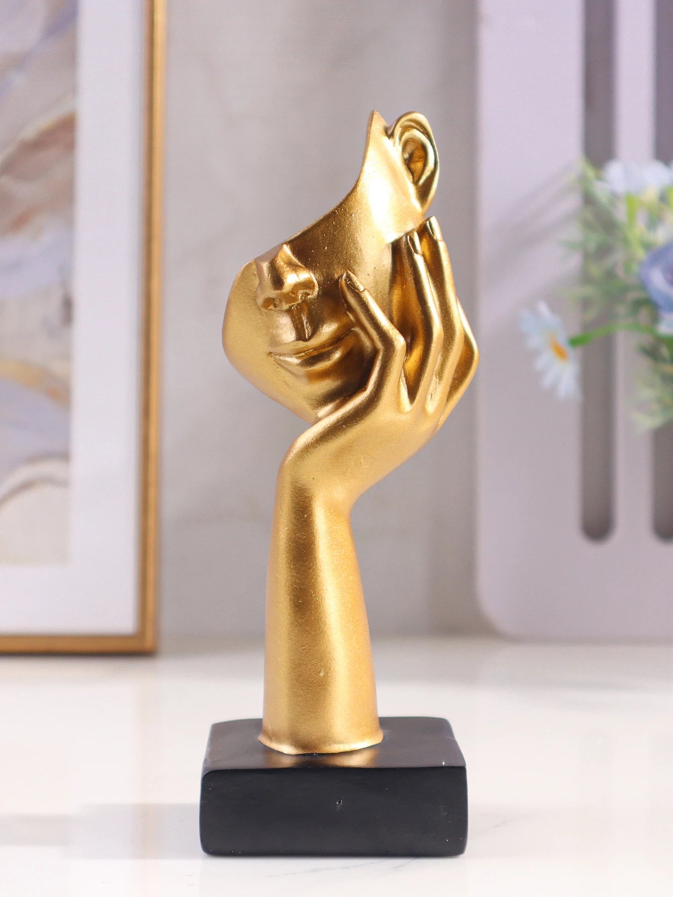 Golden Miniature Mask Sculpture – Elegant Resin Figurine for Home & Office