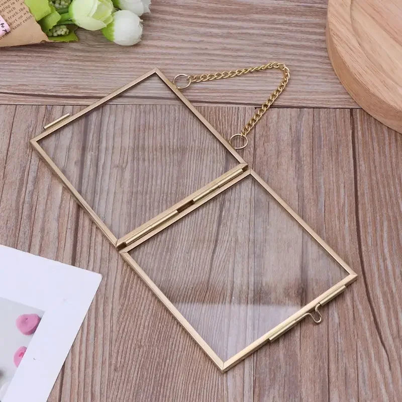 Metal Photo Frame with Vintage Chain – Floating Gallery Style