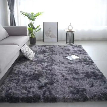 VIKAMA Silk Wool Rug